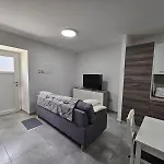 Nyaraló Casa Tadini *
