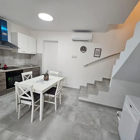Dom wakacyjny Casa Tadini *